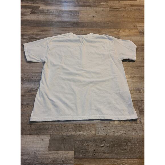 Gildan large women's white graphic tee - Picture 3 of 7